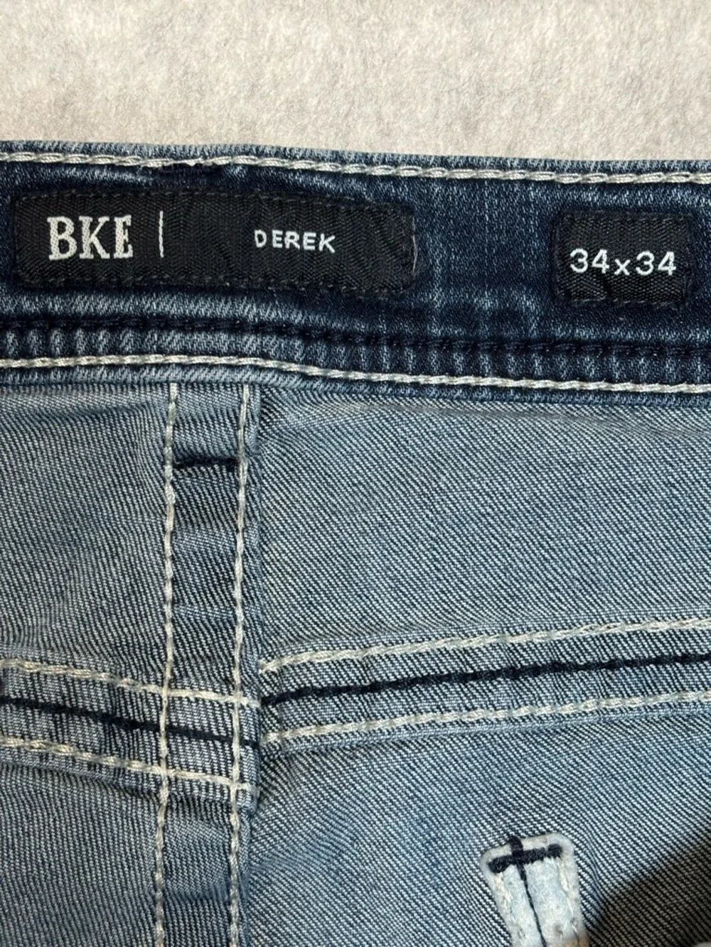 BKE Derek Stretch Relaxed Fit Bootcut Denim Jeans-Barrette Wash-Men Size 34x34